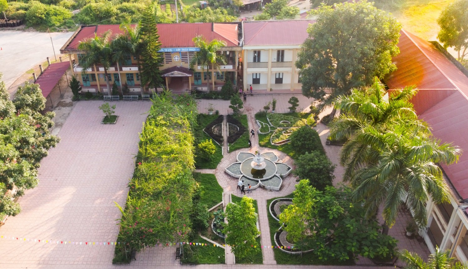 Trường PTDTBT THCS Mường Nhé